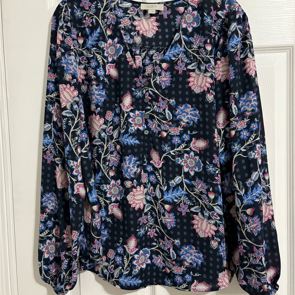 LOFT Blue Graphic Long Sleeve Blouse